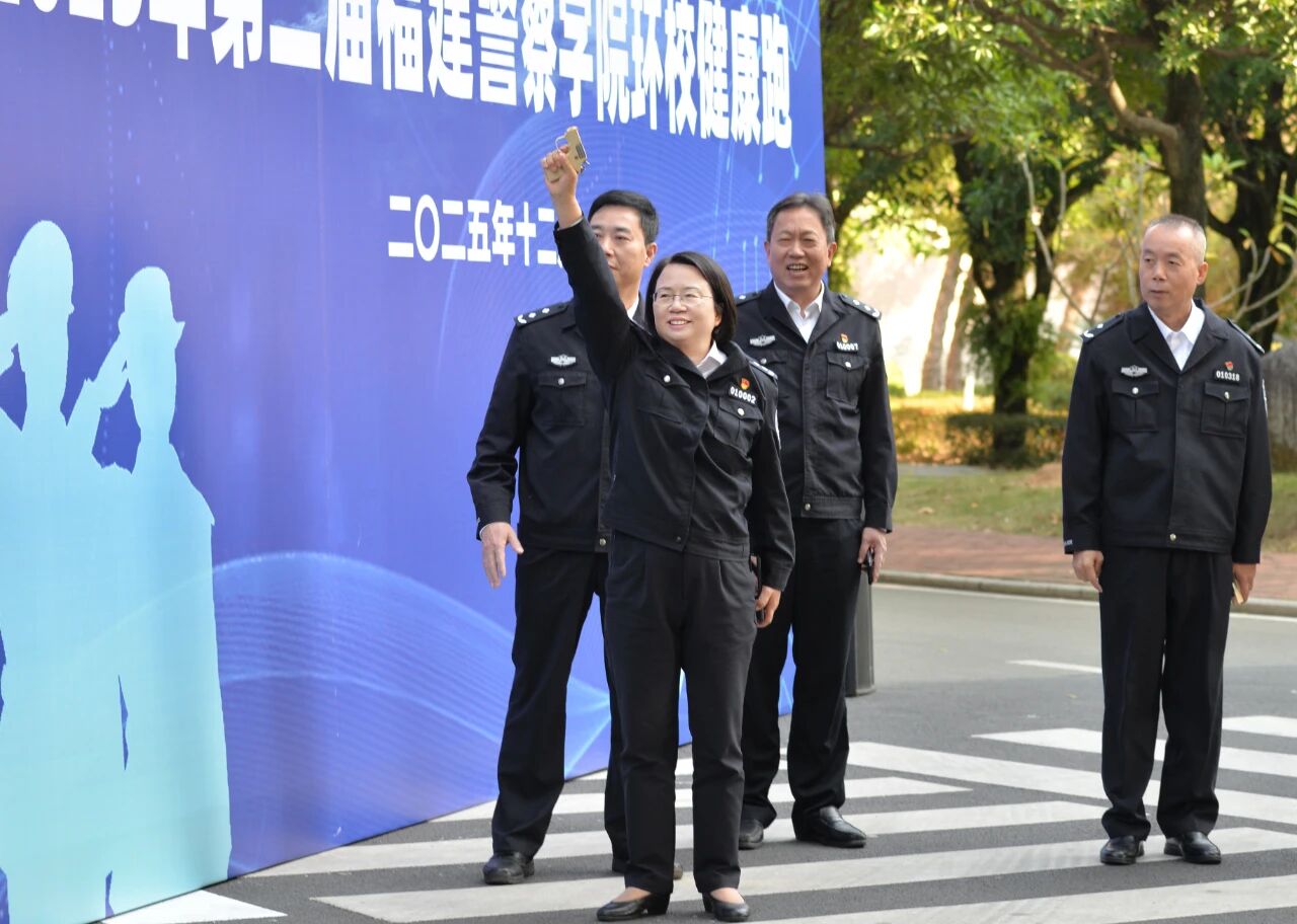 1765156474763512.jpg 2.jpg