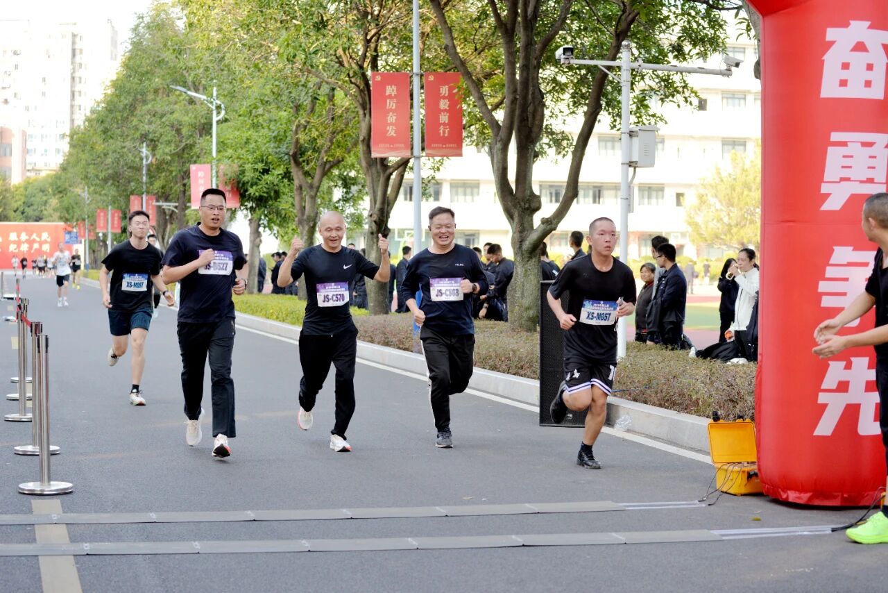 1765156500168297.jpg 6.jpg